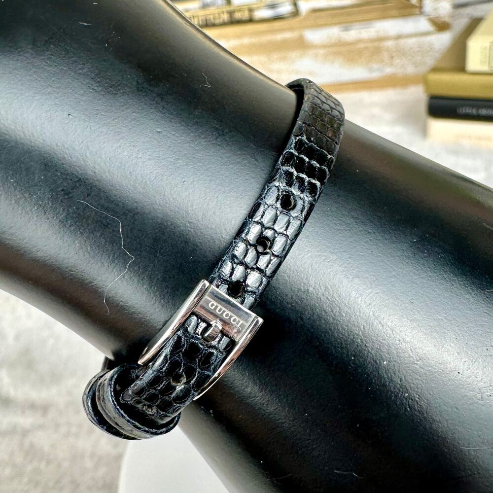 Gucci Women’s Rectangle Watch Silver with black lizard skin band BEAUTIFUL - Picture 5 of 12